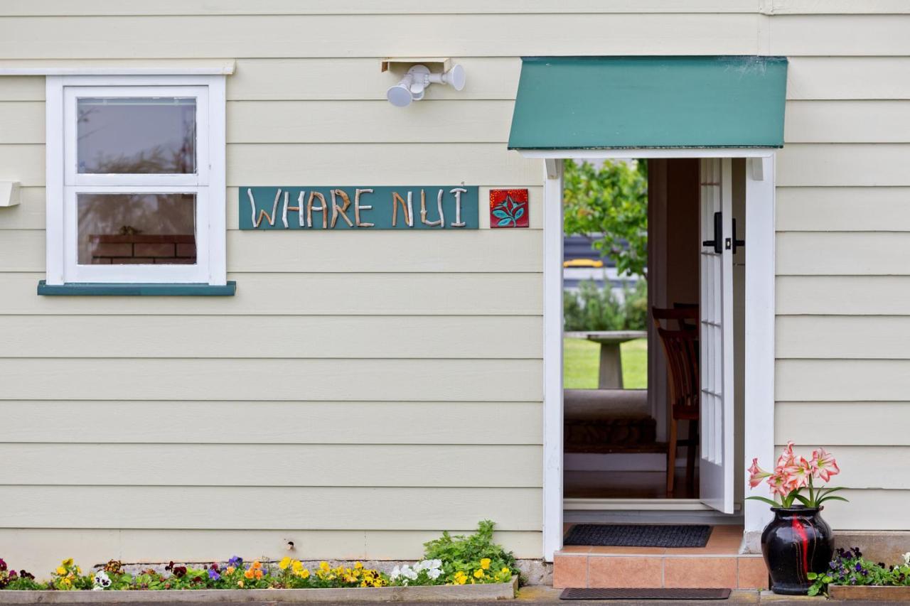 Whare Nui On Rennie - Thames Holiday Home Exterior photo